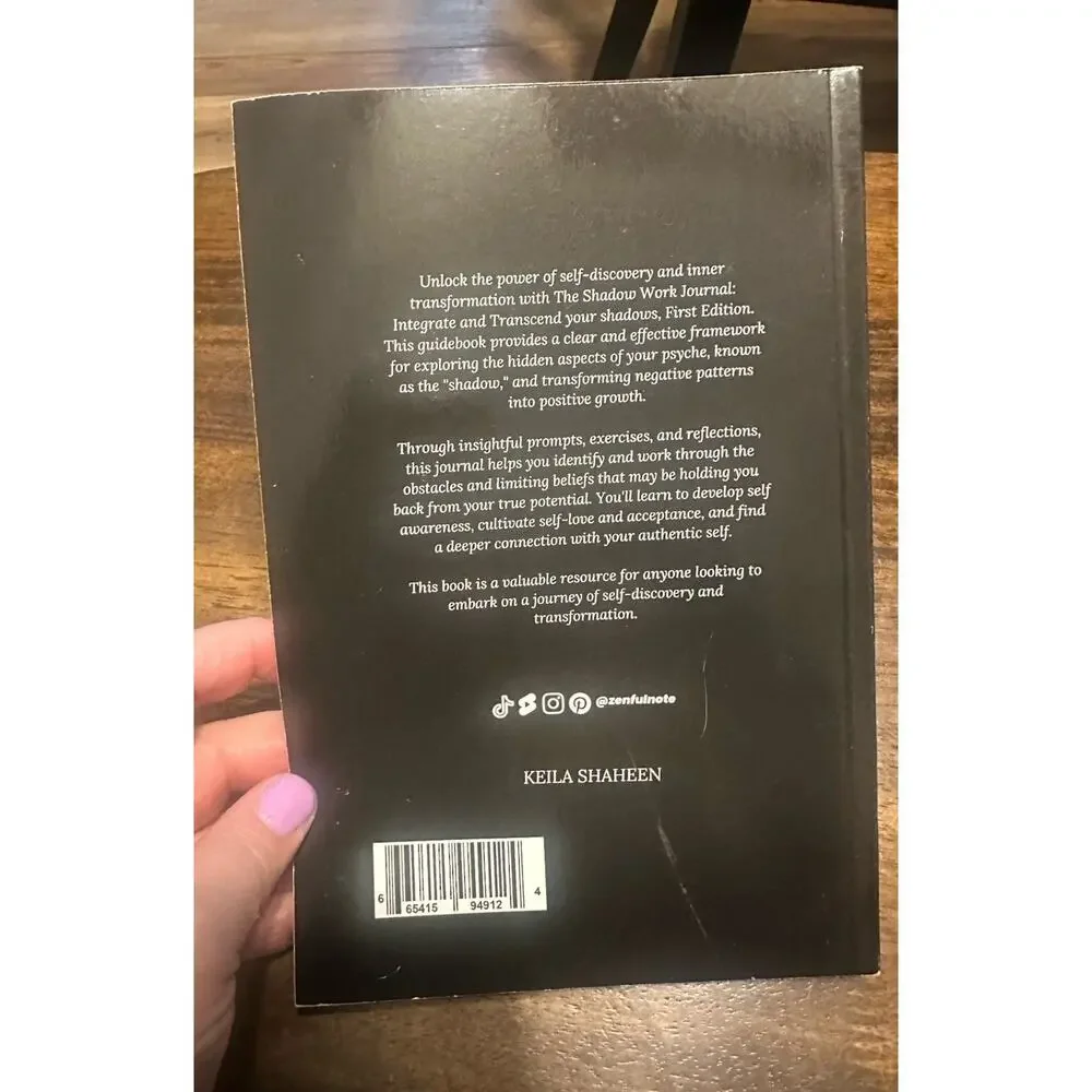 The Shadow Work Journal: a Guide to Integrate and Transcend Your Shadows